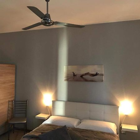 아볼라 La Scogliera B&B 외부 사진